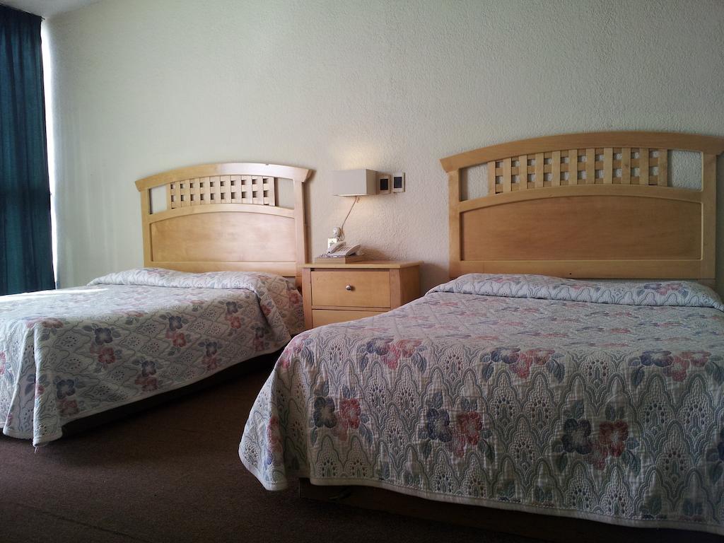 Hotel El Monte Salamanca Room photo