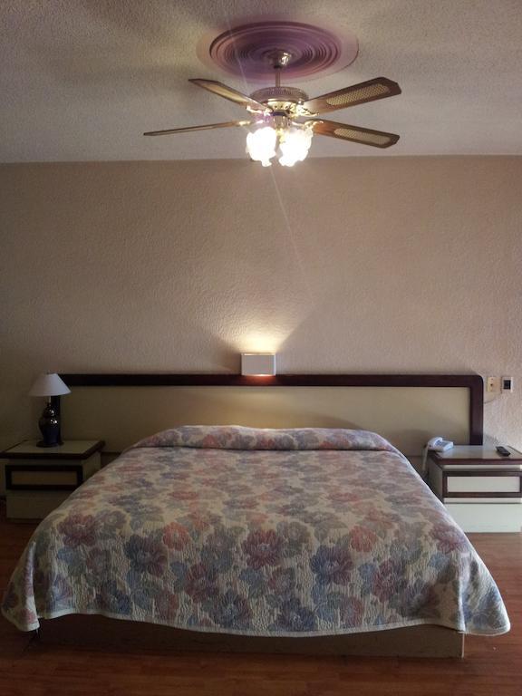 Hotel El Monte Salamanca Room photo